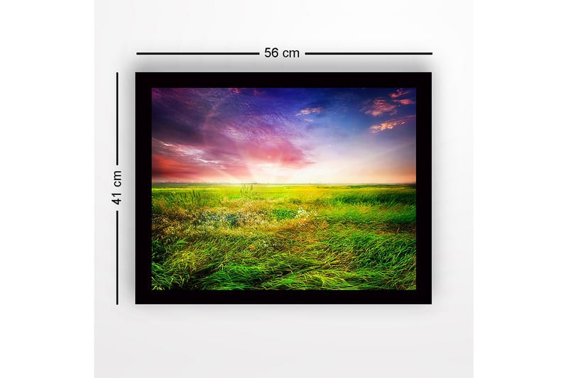 Innrammet lerret i tre - 41x56 cm - Vakkert landskap med frodige enger og fargerik himmel - Grønn / Gul / Lilla - Innredning - Bilder & kunst
