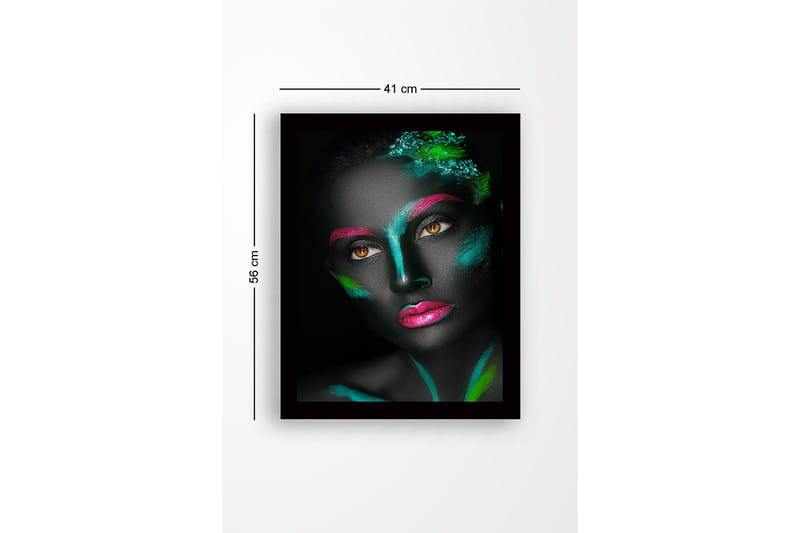 Innrammet lerretsbilde i tre - 41x56 cm - Ansikt med fargerik ansiktsmaling i kontrasterende nyanser - Svart / Grønn / Rosa - Innredning - Bilder & kunst