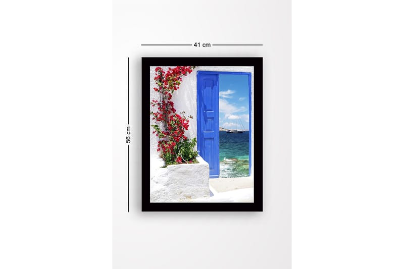 Innrammet lerretsbilde i tre - 41x56 cm - Blå dør med blomster i rødt foran havutsikt - Blå / Rød / Hvit - Innredning - Bilder & kunst