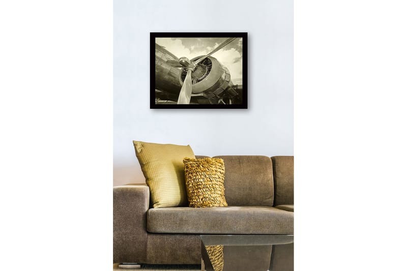 Innrammet lerretsbilde i tre - 41x56 cm - Detaljert nærbilde av en flypropell og motor - Grå / Svart / Sølv - Innredning - Bilder & kunst