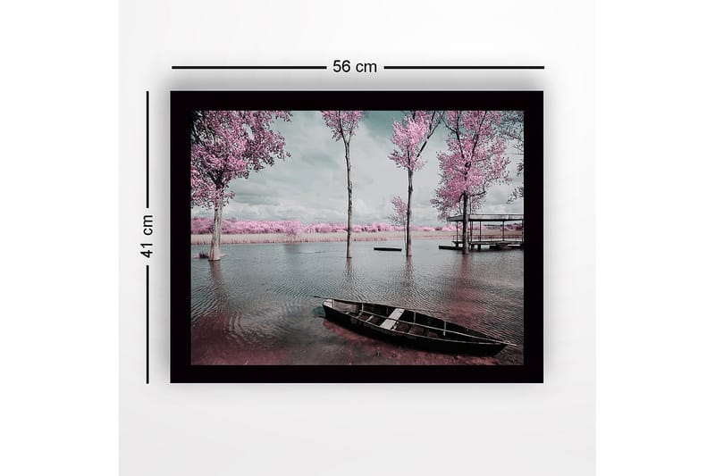 Innrammet lerretsbilde i tre - 41x56 cm - Drømmende landskap med rosa trær ved en rolig innsjø - Rosa / Grå / Svart - Innredning - Bilder & kunst