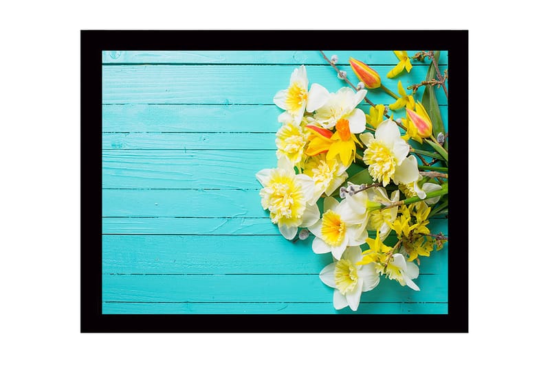 Innrammet lerretsbilde i tre - 41x56 cm - Fargerik blomsterbukett på turkis bakgrunn - Hvit / Gul / Turkis - Innredning - Bilder & kunst