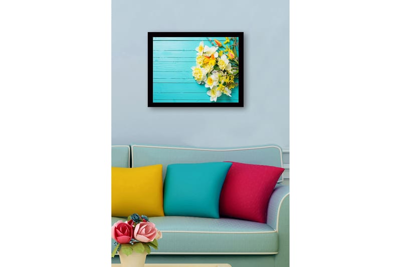 Innrammet lerretsbilde i tre - 41x56 cm - Fargerik blomsterbukett på turkis bakgrunn - Hvit / Gul / Turkis - Innredning - Bilder & kunst