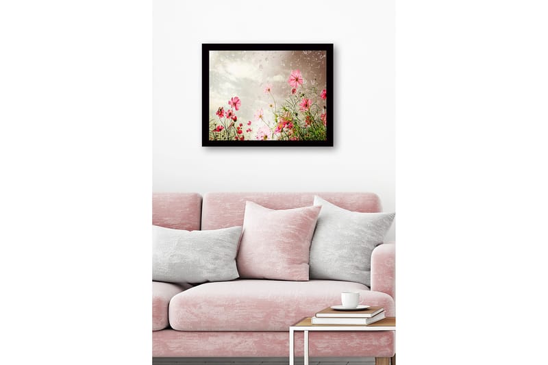 Innrammet lerretsbilde i tre - 41x56 cm - Fargerik blomstereng med rosa blomster - Rosa / Grønn - Innredning - Bilder & kunst