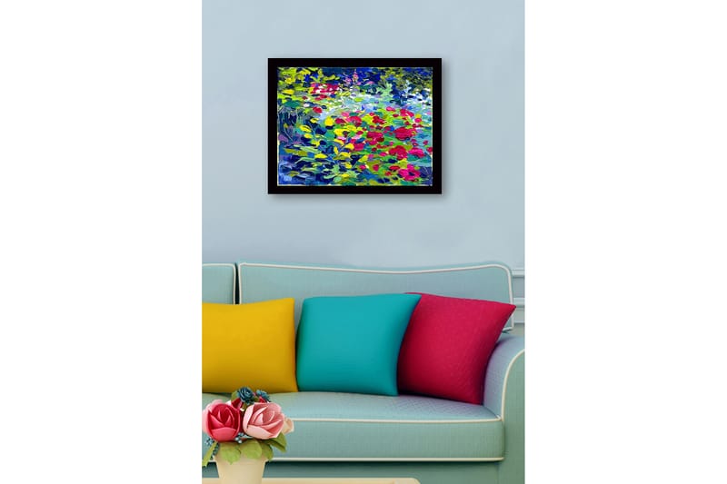 Innrammet lerretsbilde i tre - 41x56 cm - Fargerik blomstereng med roser og grønne blader - Grønn / Rød / Blå - Innredning - Bilder & kunst