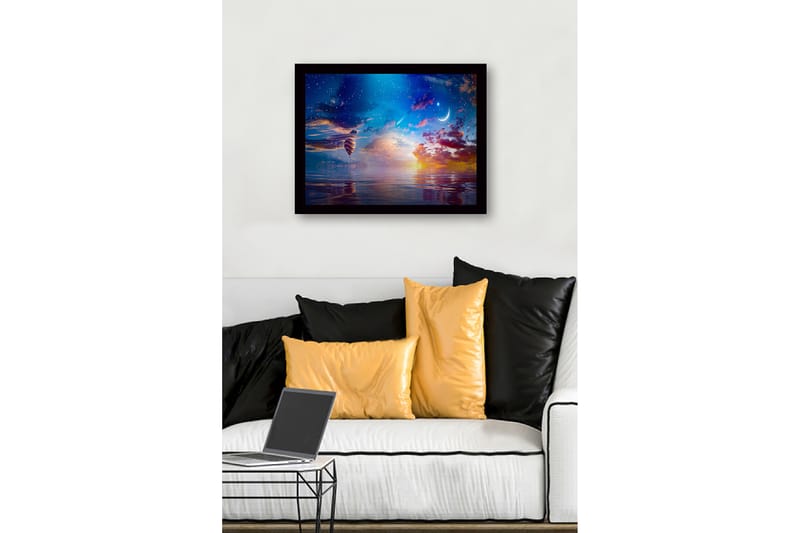 Innrammet lerretsbilde i tre - 41x56 cm - Fargerik varmluftsballong som svever over en speilblank innsjø ved solnedgang - Blå / Oransje / Lilla - Innredning - Bilder & kunst