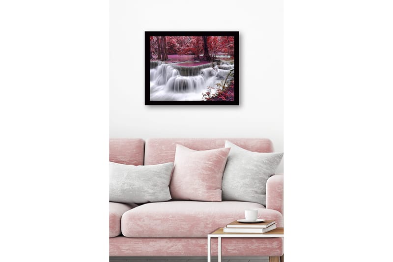Innrammet lerretsbilde i tre - 41x56 cm - Foss omgitt av fargerike trær og vegetasjon - Rød / Lilla / Hvit - Innredning - Bilder & kunst