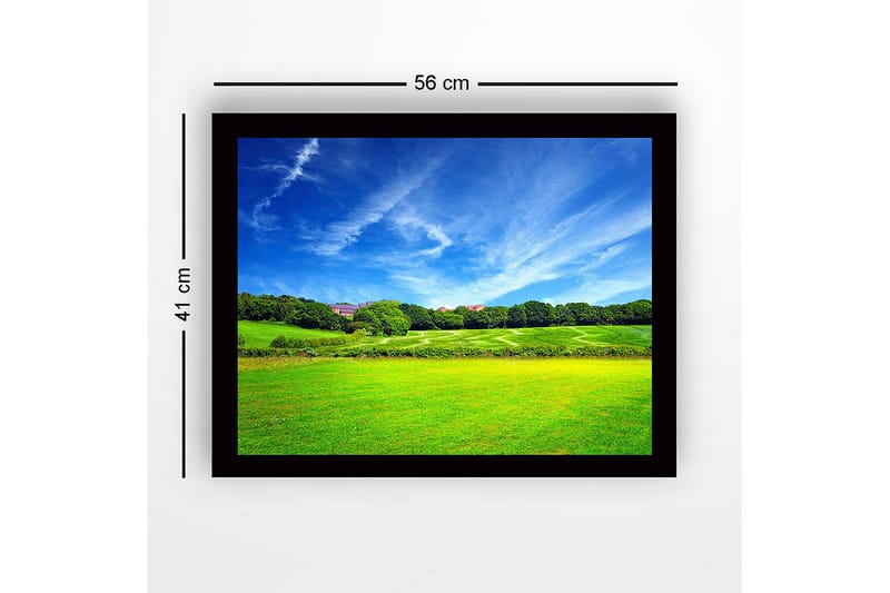 Innrammet lerretsbilde i tre - 41x56 cm - Frodig landskap med frodige enger og blå himmel - Grønn / Blå - Innredning - Bilder & kunst