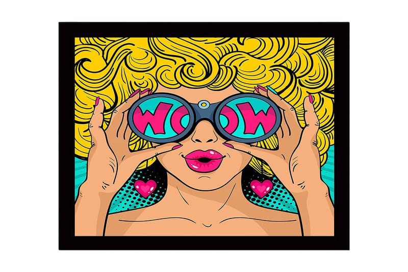 Innrammet lerretsbilde i tre - 41x56 cm - Glamorøs kvinne med store solbriller og krøllete blondt hår, Gul / Rosa / Turkis
