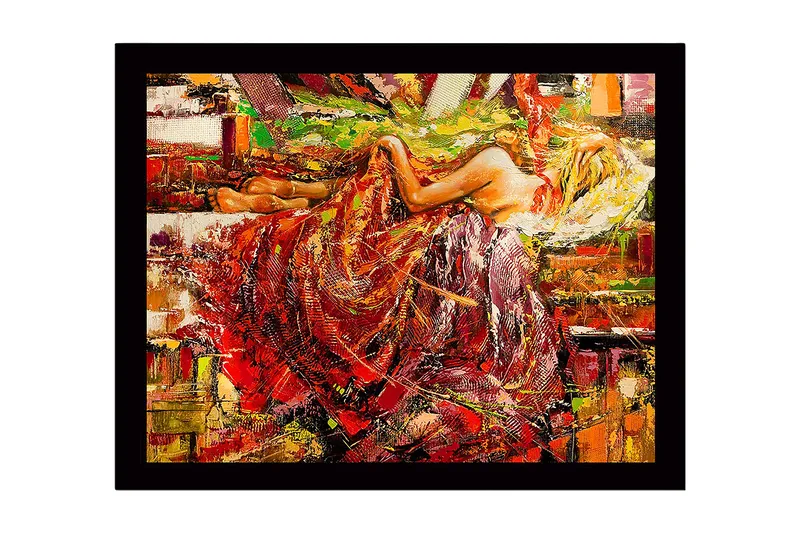 Innrammet lerretsbilde i tre - 41x56 cm - Sensuell kvinne i fargerik kjole hviler på en sofa - Rød / Gul / Grønn - Innredning - Bilder & kunst