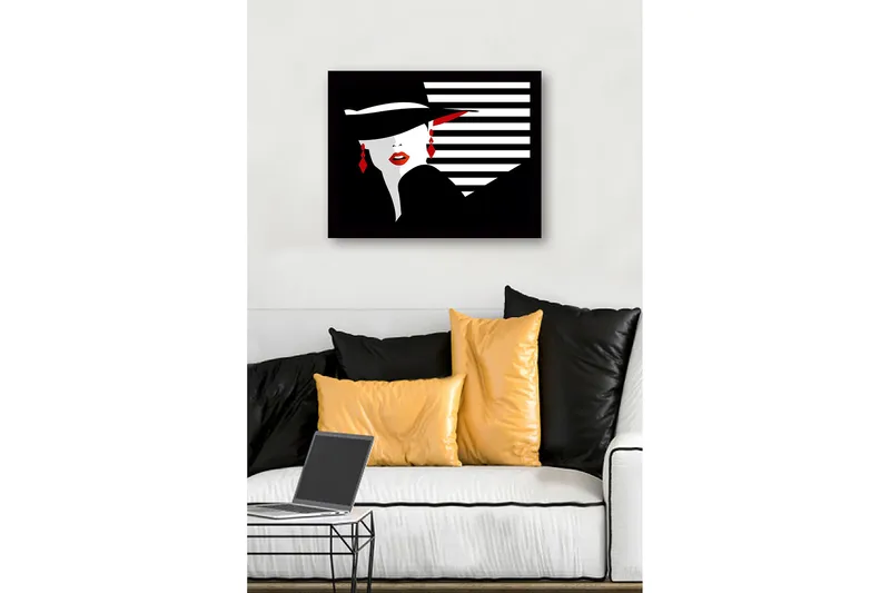 Innrammet lerretsbilde i tre - 41x56 cm - Stilisert kvinne med hatt og røde lepper - Svart / Hvit / Rød - Innredning - Bilder & kunst