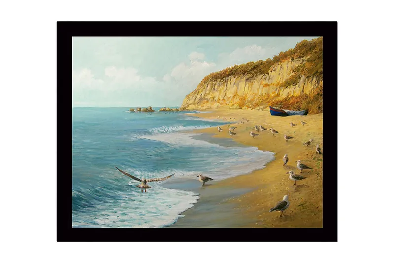 Innrammet lerretsbilde i tre - 41x56 cm - Strandlandskap med måker og en båt på kysten, Blå / Beige / Grønn