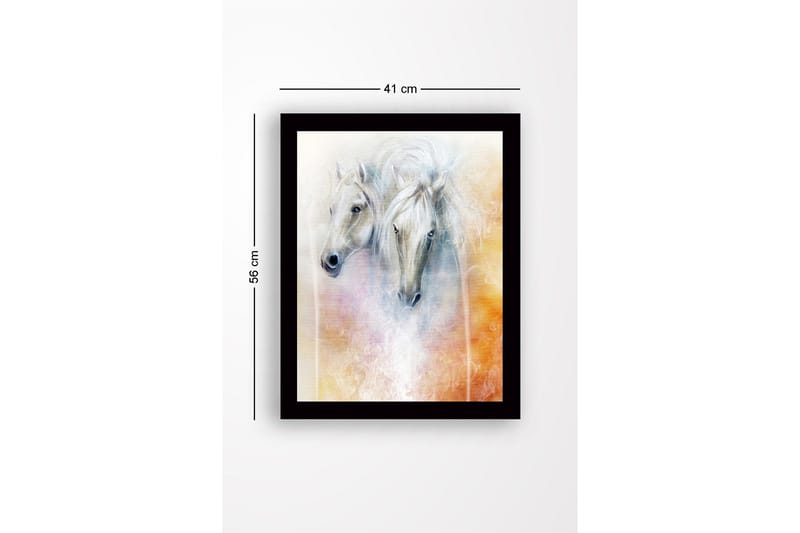 Innrammet lerretsbilde i tre - 41x56 cm - To majestetiske hester med myke ansiktstrekk og en drømmeaktig bakgrunn - Hvit / Lys grå / Oransje - Innredning - Bilder & kunst