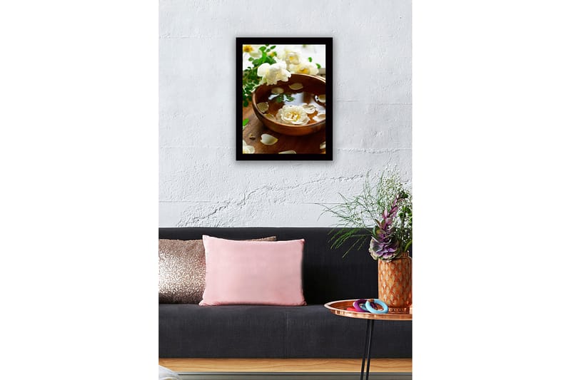 Innrammet lerretsbilde i tre - 41x56 cm - Vakker bolle med flytende blomster og kronblader - Hvit / Grønn / Brun - Innredning - Bilder & kunst