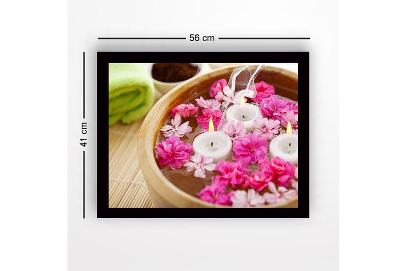 Innrammet lerretsbilde i tre - 41x56 cm - Vakker bolle med flytende blomster og lys - Rosa / Hvit / Brun - Innredning - Bilder & kunst