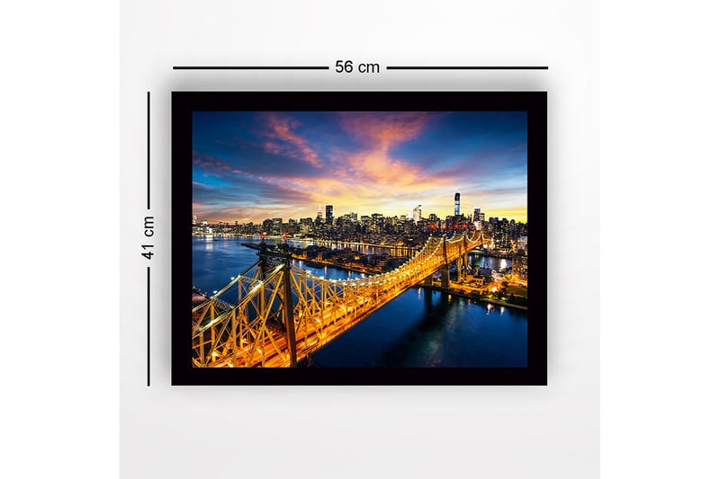 Innrammet lerretsbilde i tre - 41x56 cm - Vakkert bybilde av en bro med en glitrende skyline i bakgrunnen - Gull / Blå / Rosa - Innredning - Bilder & kunst