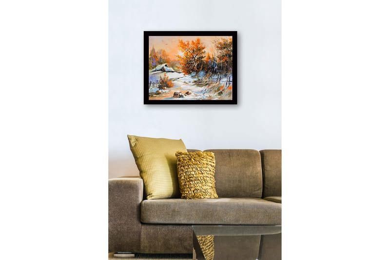 Innrammet lerretsbilde i tre - 41x56 cm - Vinterlandskap med snødekte trær og en hytte i bakgrunnen - Oransje / Hvit / Blå - Innredning - Bilder & kunst