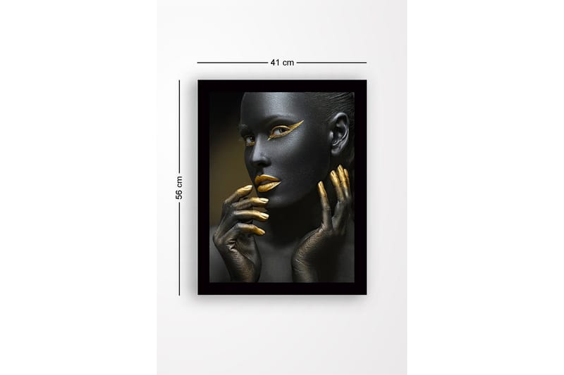 Innrammet lerretsbilde i tre - 41x56 cm - Portrett av en kvinne med svart kroppsmaling og gulldetaljer - Svart / Gull - Innredning - Bilder & kunst