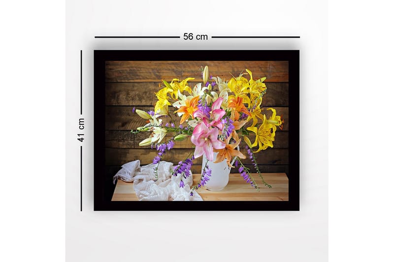 Innrammet trelerretsbilde - 41x56 cm - Fargerik blomsterbukett i en hvit vase - Gul / Rosa / Lilla - Innredning - Bilder & kunst
