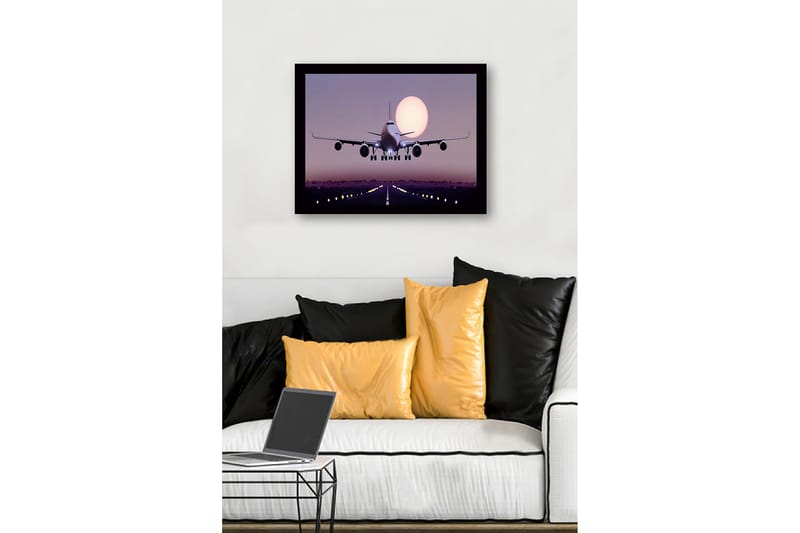 Innrammet trelerretsbilde - 41x56 cm - Flylanding ved solnedgang - Lilla / Rosa / Svart - Innredning - Bilder & kunst