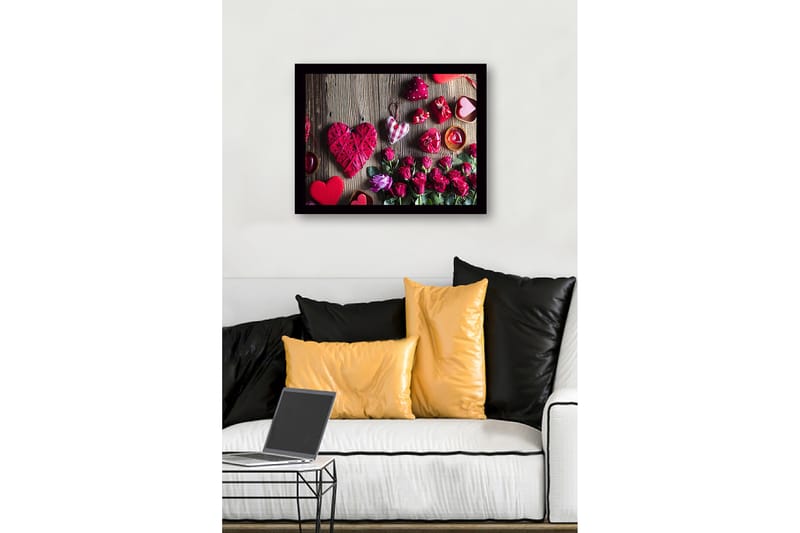 Innrammet trelerretsbilde - 41x56 cm - Romantisk samling av hjerteformede dekorasjoner og roser - Rød / Rosa / Grønn - Innredning - Bilder & kunst