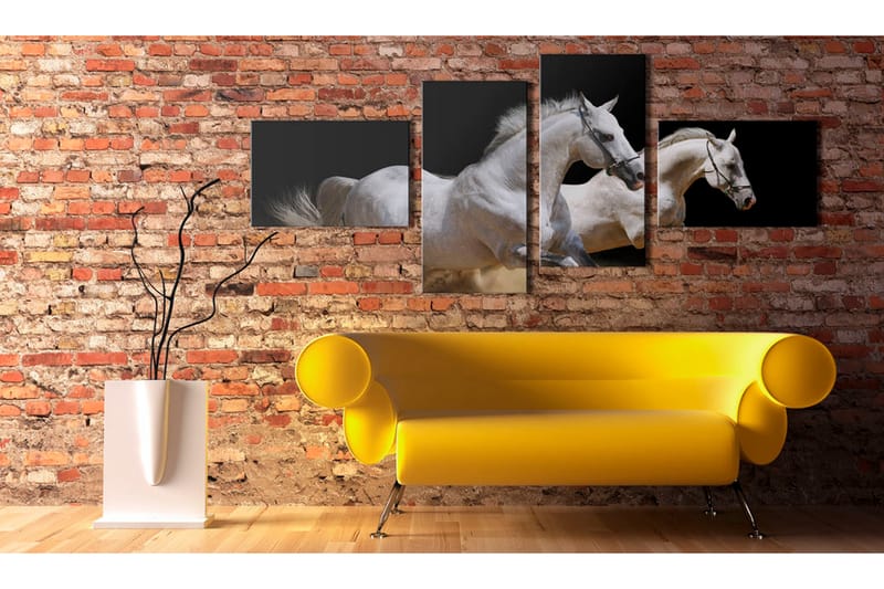 Bilde Animal World- White Horses Galloping 200x90 - Artgeist sp. z o. o. - Innredning - Bilder & kunst - Lerretsbilder