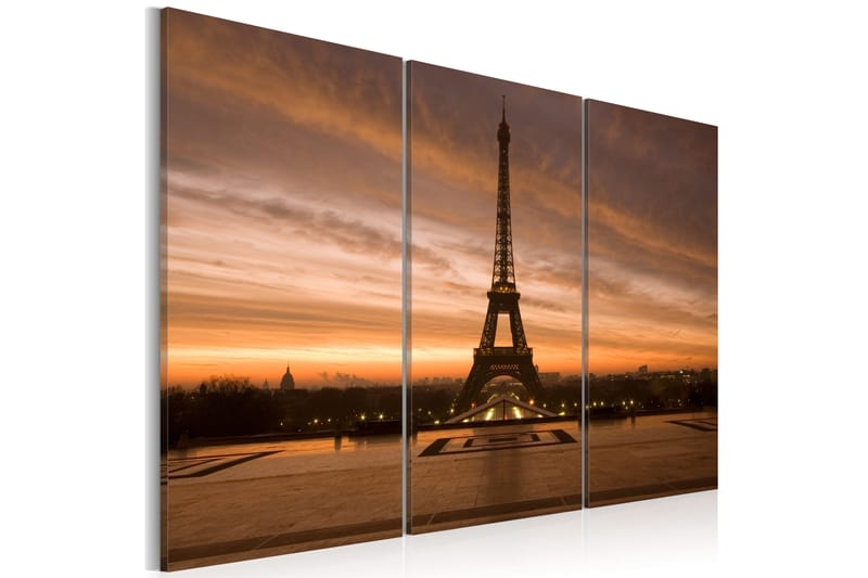 Bilde Eiffel Tower At Dusk 60x40 - Artgeist sp. z o. o. - Lerretsbilder