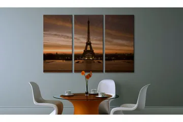 Bilde Eiffel Tower At Dusk 60x40 - Artgeist sp. z o. o. - Innredning - Bilder & kunst - Lerretsbilder