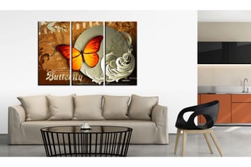 Bilde Fiery Butterfly And Full Moon 120x80 - Artgeist sp. z o. o. - Innredning - Bilder & kunst - Lerretsbilder