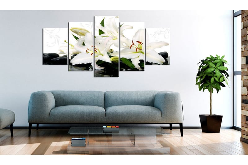 Bilde Lilies And Zen Stones 100x50 - Artgeist sp. z o. o. - Innredning - Bilder & kunst - Lerretsbilder
