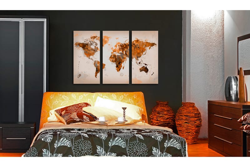 Bilde Map Of The World Desert Storm Triptych 120x80 - Artgeist sp. z o. o. - Innredning - Bilder & kunst - Lerretsbilder
