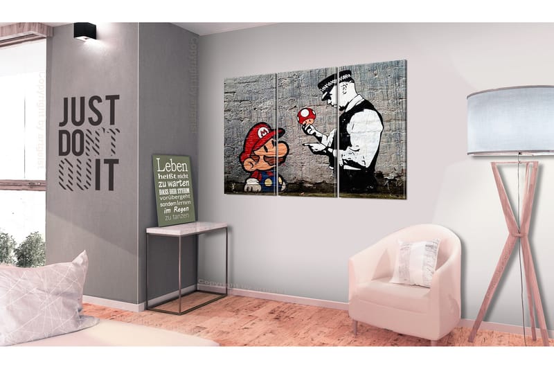 Bilde Super Mario Mushroom Cop By Banksy 90x60 - Artgeist sp. z o. o. - Lerretsbilder