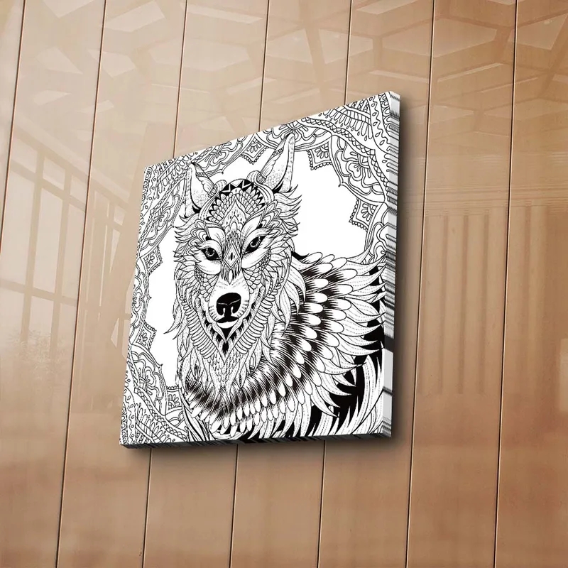 Lerretsbilde 45x45 cm - Detaljert illustrasjon av en ulv med ornamentale mønstre - Svart / Hvit - Innredning - Bilder & kunst - Lerretsbilder