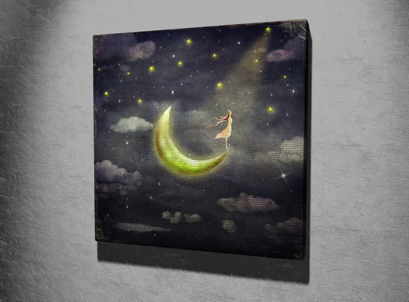 Lerretsbilde 45x45 cm - Drømmeaktig scene med en kvinne som står på en måne i stjerneklar natt - Mørk blå / Grønn / Hvit - Innredning - Bilder & kunst - Lerretsbilder