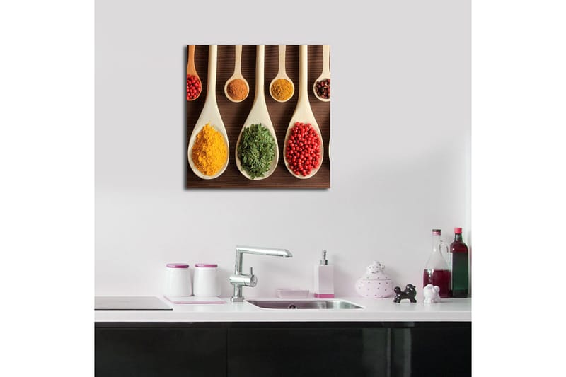 Lerretsbilde 45x45 cm - Fargerike krydder i treskjeer - Gul / Grønn / Rød - Innredning - Bilder & kunst - Lerretsbilder