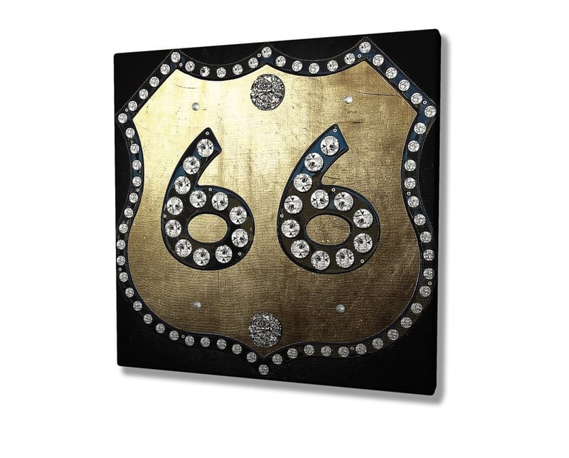 Lerretsbilde 45x45 cm - Gyllent skilt med tallet 66 utsmykket med glitrende steiner - Gull / Svart - Innredning - Bilder & kunst - Lerretsbilder