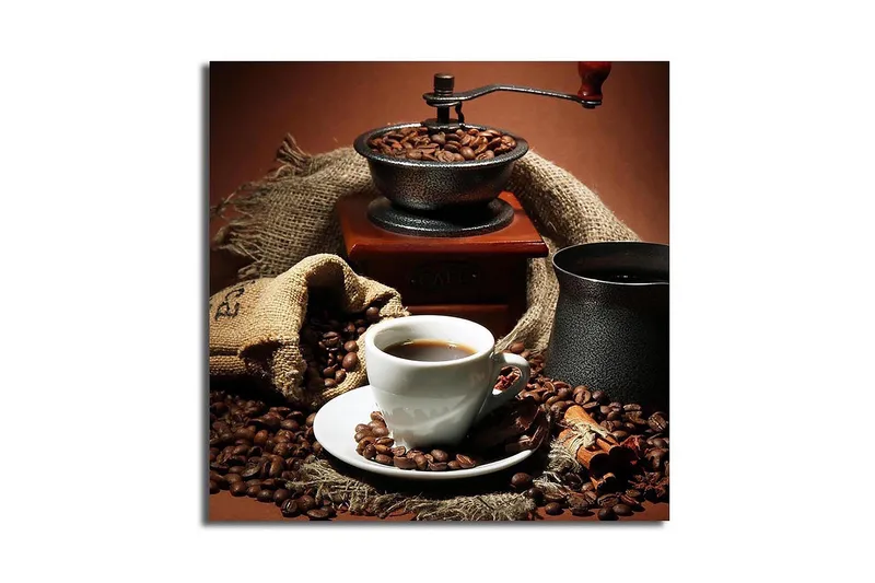 Lerretsbilde 45x45 cm - Kopp nybrygget kaffe omgitt av kaffebønner og en kaffekvern - Mørk brun / Svart / Beige - Innredning - Bilder & kunst - Lerretsbilder