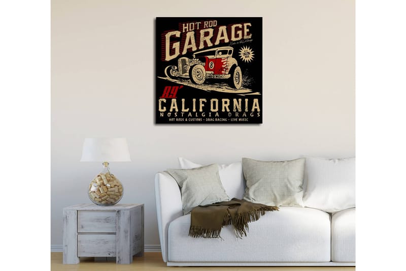 Lerretsbilde 45x45 cm - Retro hot rod-bil i bevegelse - Rød / Svart / Beige - Innredning - Bilder & kunst - Lerretsbilder