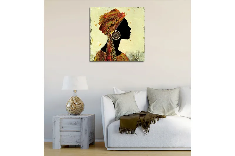Lerretsbilde 45x45 cm - Silhuett av en kvinne med tradisjonell hodeplagg og store øredobber, Svart / Gull / Oransje