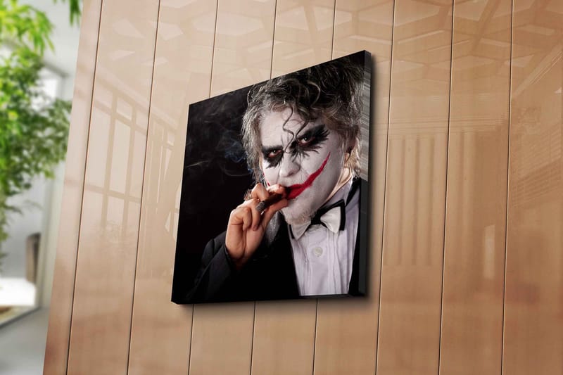 Lerretsbilde 45x45 cm - Skummel figur med klovnesminke og sigar - Hvit / Svart / Rød - Innredning - Bilder & kunst - Lerretsbilder