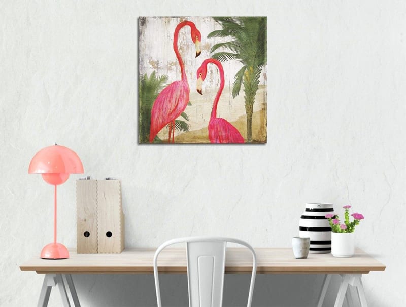 Lerretsbilde 45x45 cm - To elegante flamingoer omgitt av palmer, Rosa / Grønn / Beige