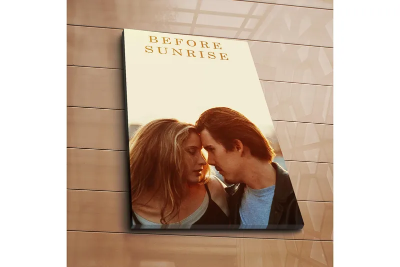 Lerretsbilde 45x70 cm - Romantisk nærbilde av to personer som deler et intimt øyeblikk - Lys beige / Brun / Hudtone - Innredning - Bilder & kunst - Lerretsbilder