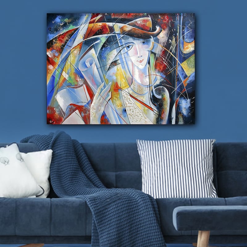 Lerretsbilde 70x100 cm - Abstrakt kvinne med rullet pergament i hånden, omgitt av fargerike former og linjer - Blå / Rød / Hvit - Innredning - Bilder & kunst - Lerretsbilder