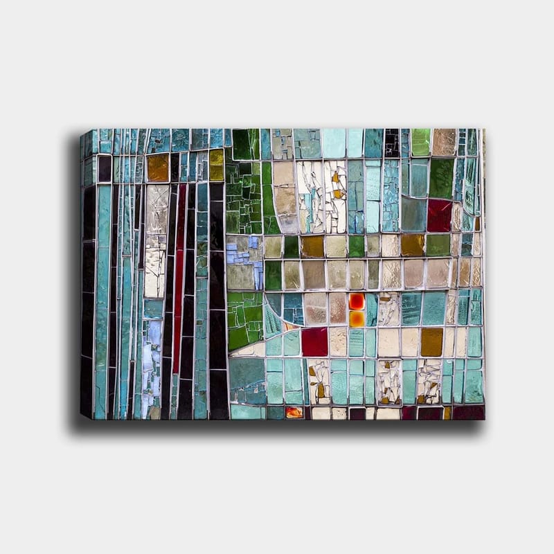 Lerretsbilde 70x100 cm - Abstrakt mosaikk med geometriske former i forskjellige nyanser av grønt og blått, Turkis / Grønn / Rød