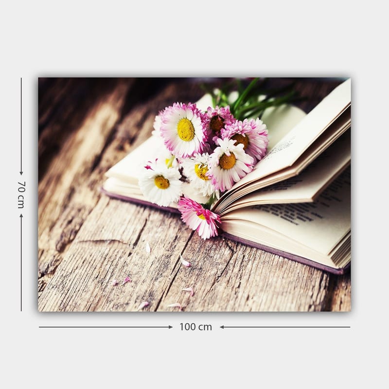 Lerretsbilde 70x100 cm - Blomsterbukett plassert på en åpen bok - Hvit / Rosa / Gul - Innredning - Bilder & kunst - Lerretsbilder