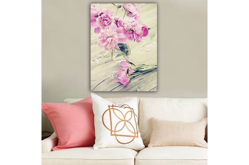 Lerretsbilde 70x100 cm - Bukett med rosa peoner i en glassvase - Rosa / Grønn - Innredning - Bilder & kunst - Lerretsbilder