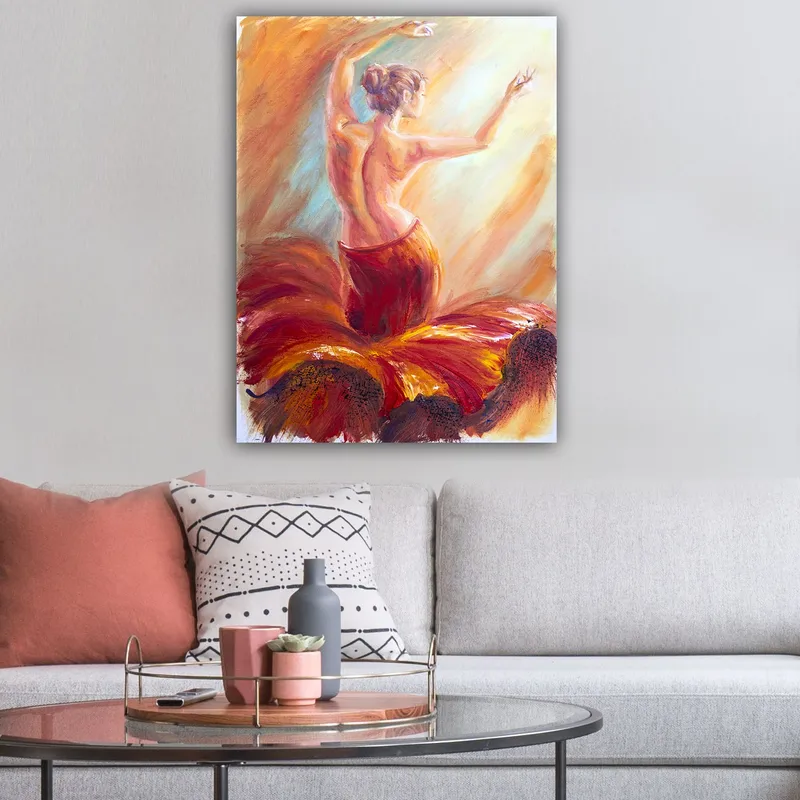 Lerretsbilde 70x100 cm - Elegant danser i en rød kjole som fanger bevegelsen og følelsen av dans - Rød / Oransje / Beige - Innredning - Bilder & kunst - Lerretsbilder