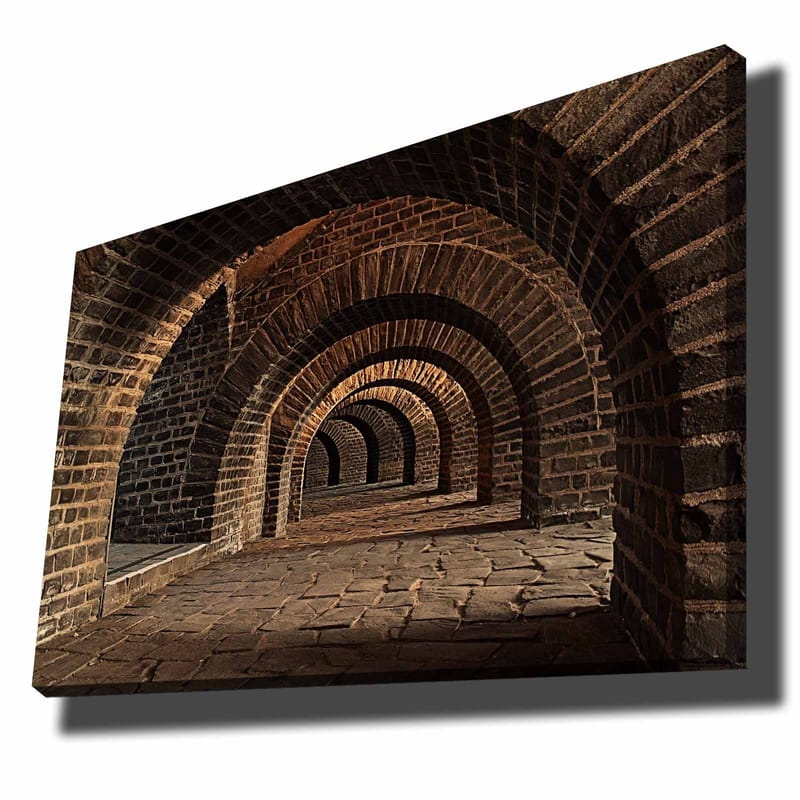 Lerretsbilde 70x100 cm - En serie buer i en gammel steinstruktur som skaper en følelse av dybde og perspektiv, Mørk brun / Grå / Beige
