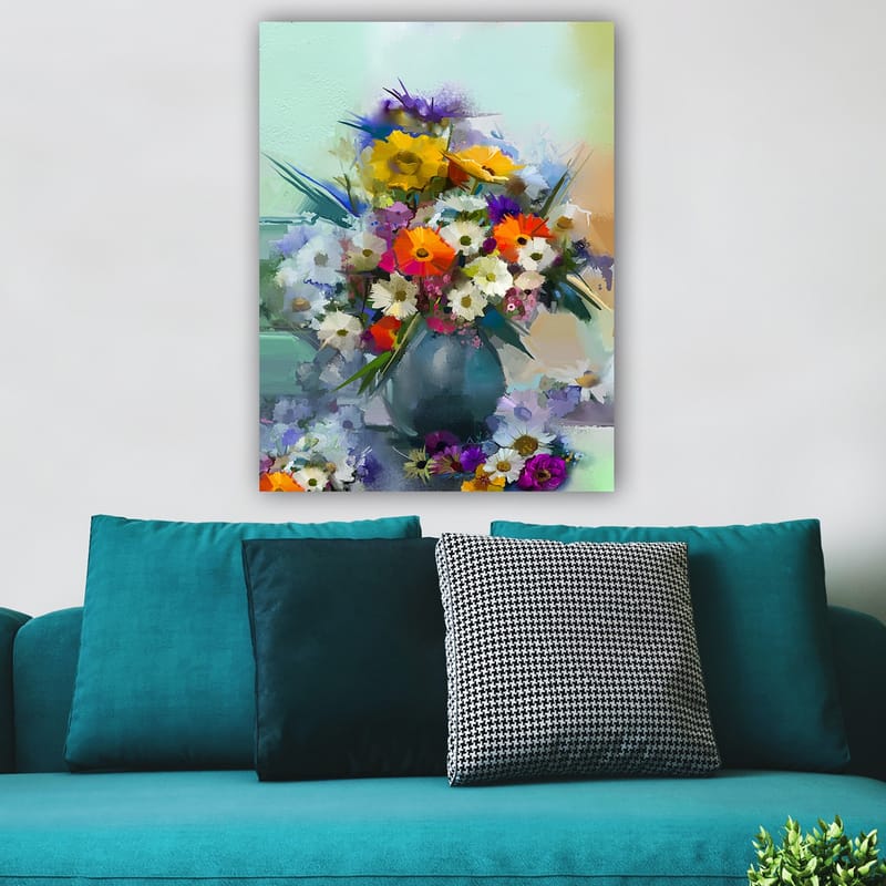 Lerretsbilde 70x100 cm - Fargerik blomsterbukett i vase - Gul / Oransje / Lilla - Innredning - Bilder & kunst - Lerretsbilder