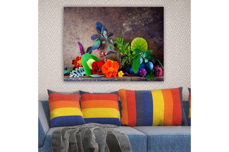 Lerretsbilde 70x100 cm - Fargerik komposisjon av blomster og grønne blader - Rød / Grønn / Lilla - Innredning - Bilder & kunst - Lerretsbilder